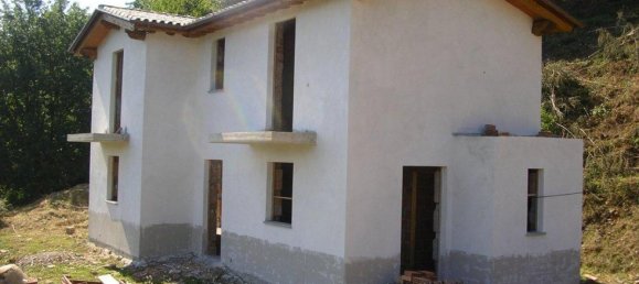 3 bedrooms House in Bagni di Lucca, Italy No. 410 6
