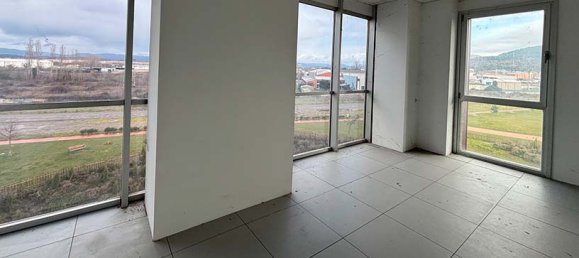 Коммерческая недвижимость 2157м² в Куатровиентос, Испания № 84056 9