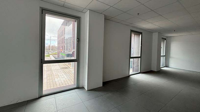 Коммерческая недвижимость 2157м² в Куатровиентос, Испания № 84056