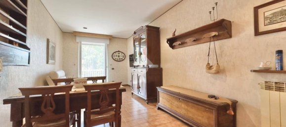 2 Schlafzimmer Wohnung in Novi Ligure, Italy, Nr. 269055 2