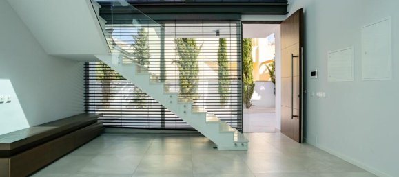 4 bedrooms Villa in Faro, Portugal No. 232370 6