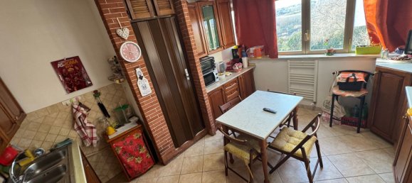 3 rooms Apartment in Rome, Italy No. 183136 32