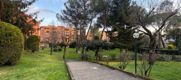 3 rooms Apartment in Rome, Italy No. 183136 11