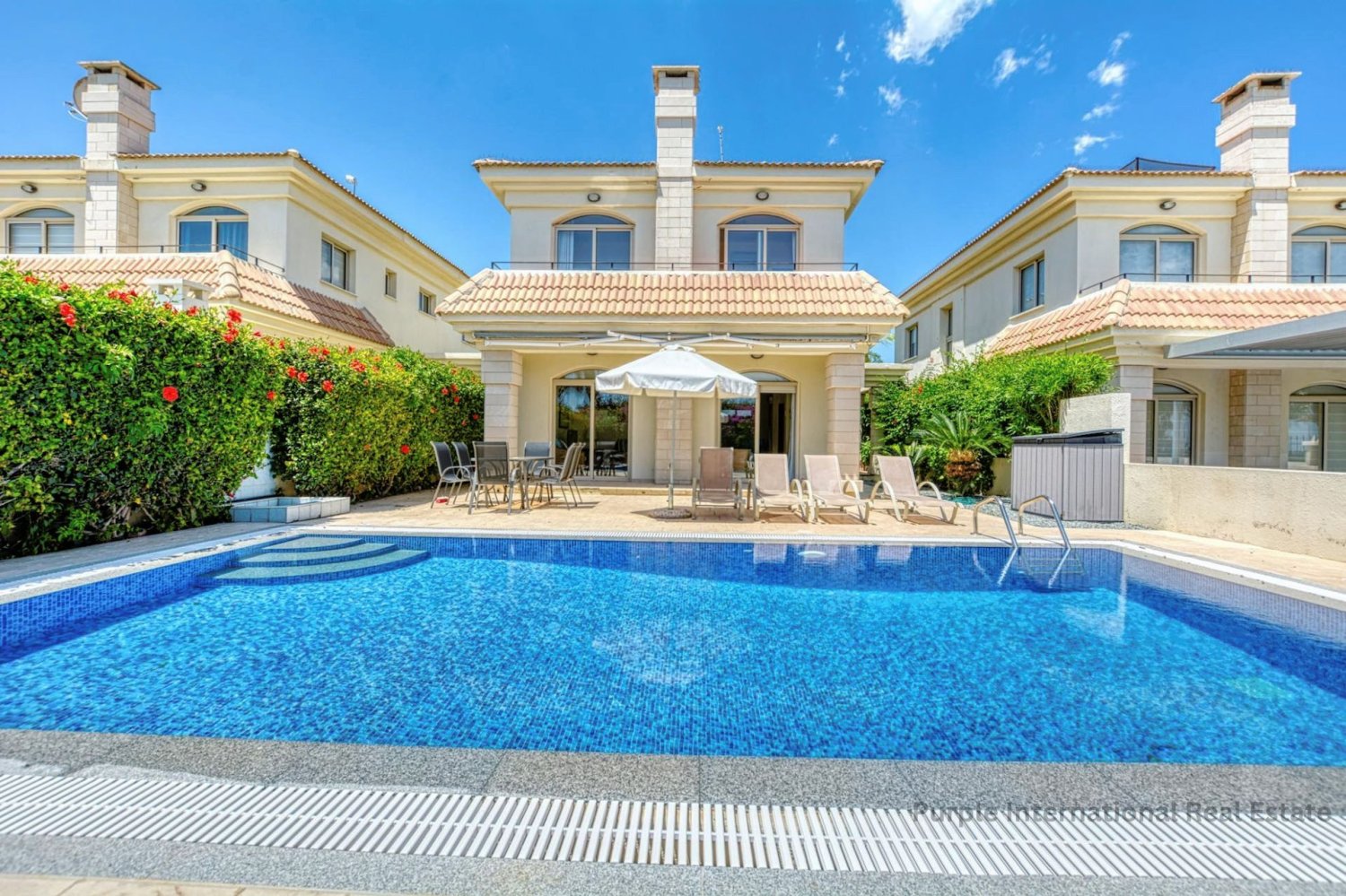 3 bedrooms Villa in Paralimni, Cyprus No. 5661