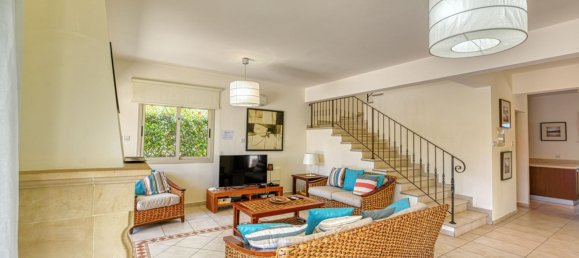 3 bedrooms Villa in Paralimni, Cyprus No. 5661 8