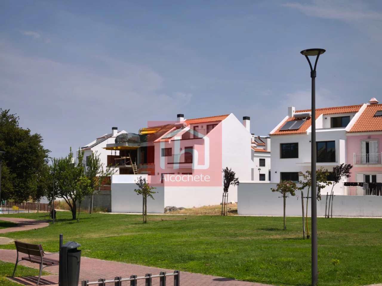  Land in Alcochete, Portugal No. 229780