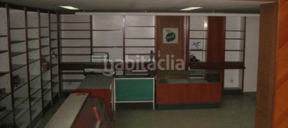  عقار تجاري في Barcelona, Spain 65متر مربع رقم 70206 3