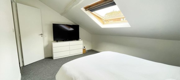 3 bedrooms Townhouse in Bougival, France No. 166025 24