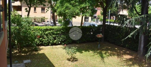 4 bedrooms Villa in Parma, Italy No. 325769 27