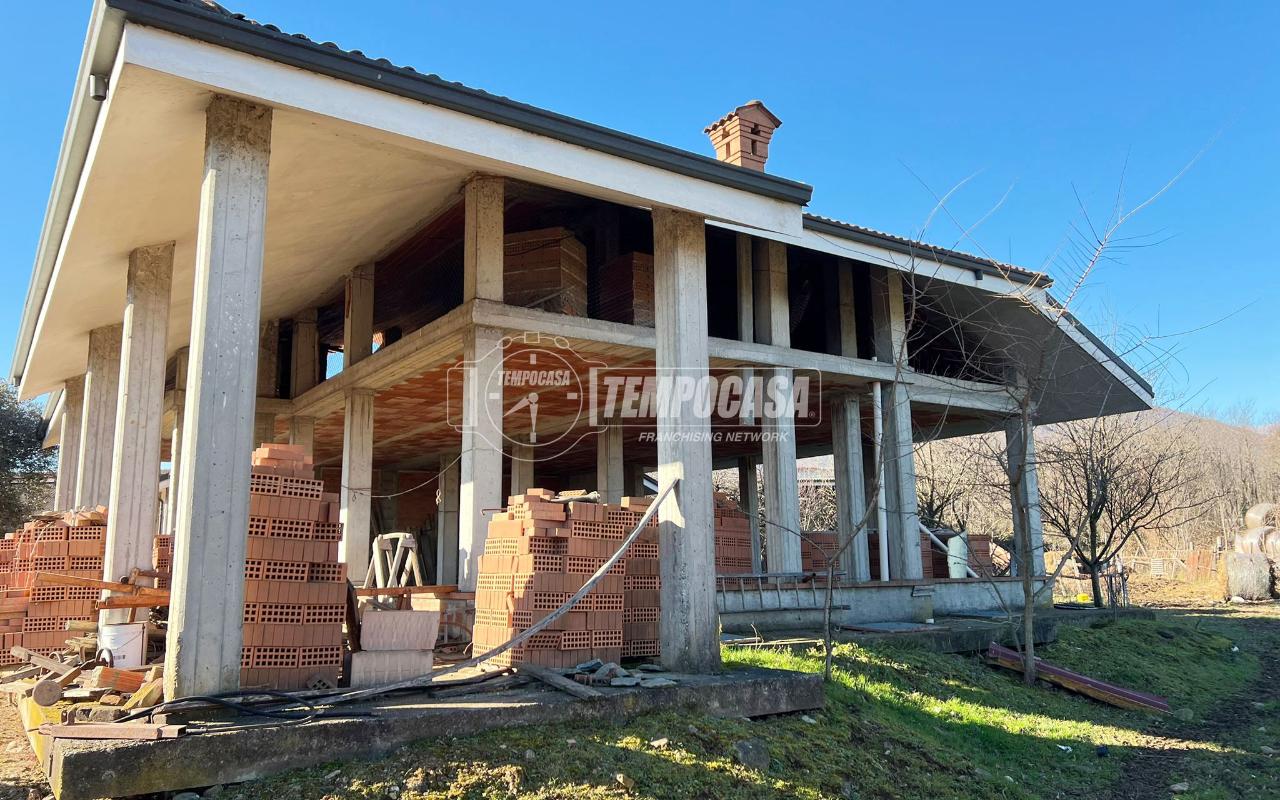 5 rooms Villa in Alpignano, Italy No. 102801