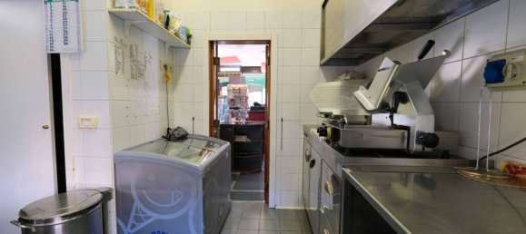 3 rooms Commercial property in Asti, Italy No. 212674 14