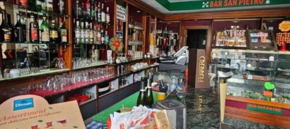 3 rooms Commercial property in Asti, Italy No. 212674 4