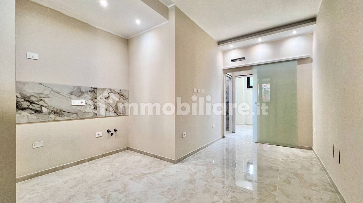 Apartamento T1 em Cagliari, Italy N.º 339151