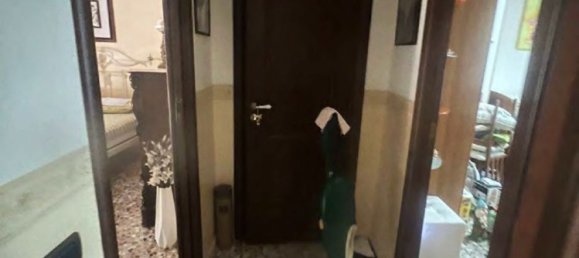 6 rooms Apartment in Naples, Italy No. 224723 5