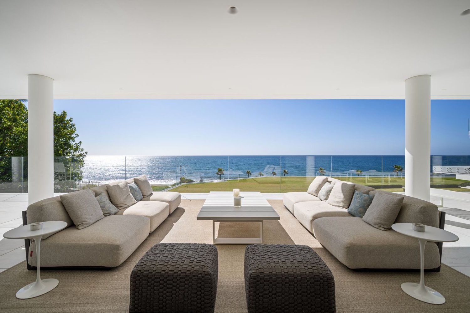 5 غرف نوم شقة في Estepona, Spain رقم 146642