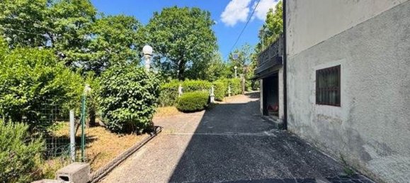 5 rooms House in Lizzano in Belvedere, Italy No. 269767 13