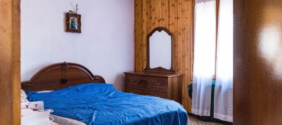 5 rooms House in Lizzano in Belvedere, Italy No. 269767 21