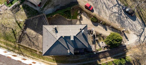 5 rooms House in Lizzano in Belvedere, Italy No. 269767 5