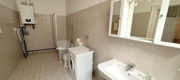 2 rooms Apartment in Rudolfsheim-Funfhaus, Austria No. 215536 2