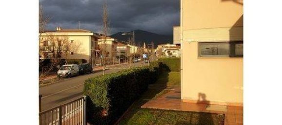 Gewerbliche Immobilie in Castelfranco Piandiscò, Italy 450m², Nr. 134645 11