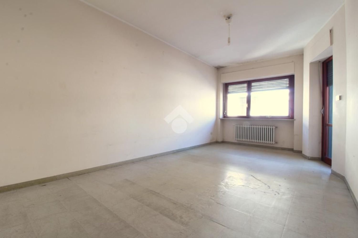 2 bedrooms Apartment in Pescara, Italy No. 323655