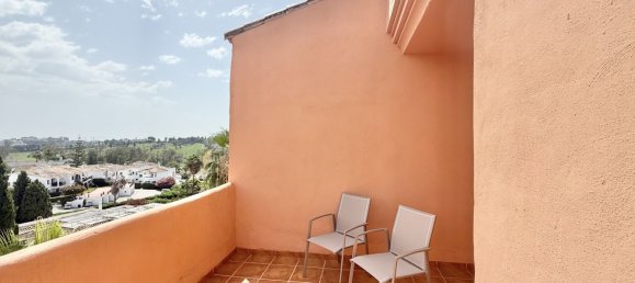 3 bedrooms Penthouse in Benahavis, Spain No. 136424 6