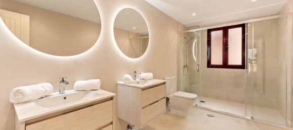 3 bedrooms Penthouse in Benahavis, Spain No. 136424 15