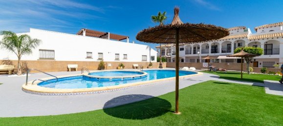 Adosado de 2 dormitorios en Alicante, Spain No. 138468 5