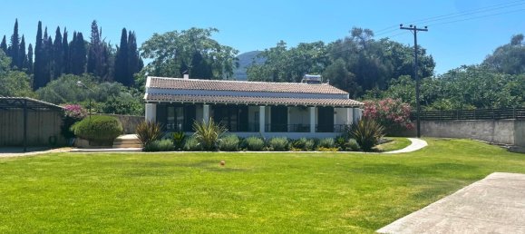 368 m² сasa en venta en Corfu, Central Corfu and Diapontian Islands, Corfu, Ionian Islands, Peloponnese, Western Greece and the Ionian, Greece № 93060 2