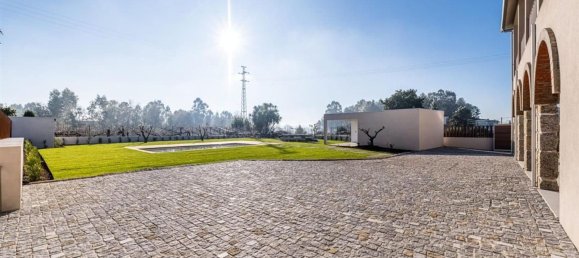 4 bedrooms House in Felgueiras, Portugal No. 42797 5