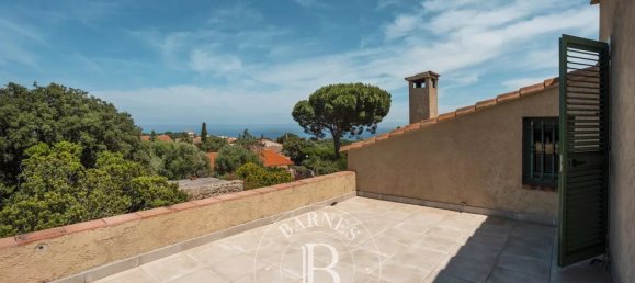 3 Schlafzimmer Villa in L'Ile-Rousse, France, Nr. 352108 13