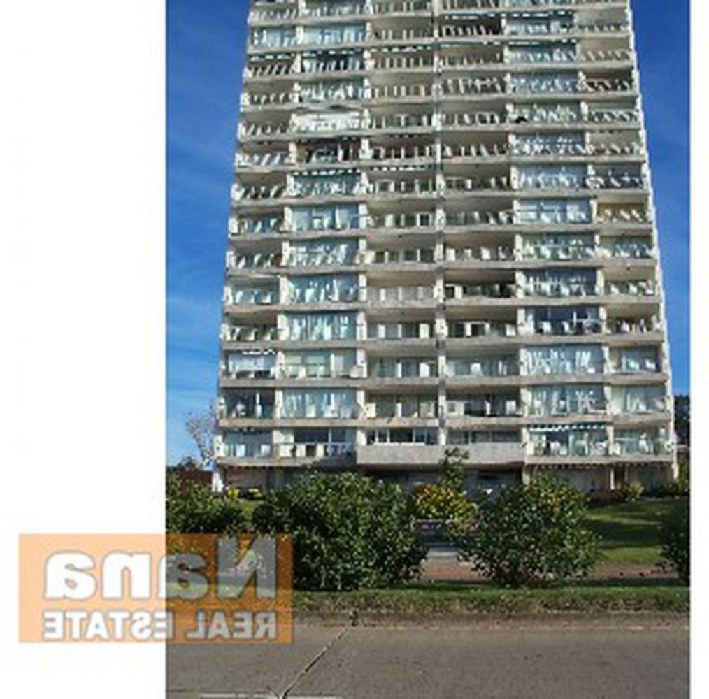 4 bedrooms Apartment in Maldonado, Uruguay No. 9788