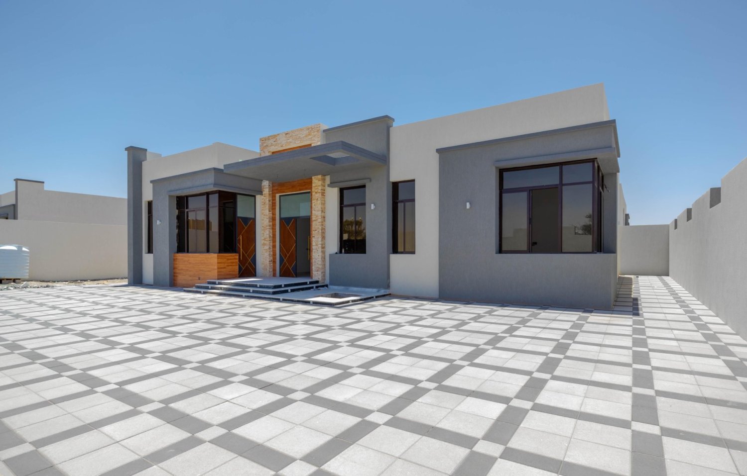 3 Schlafzimmer Villa in Seih Al Harf, UAE, Nr. 107334