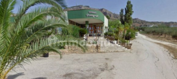 1 room Commercial property in Sciacca, Italy No. 281887 2