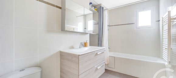 2 bedrooms Apartment in Bagneux, France No. 117551 8