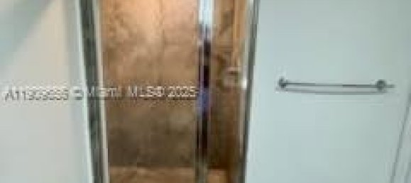 2 Schlafzimmer Gewerbliche Immobilien in Miami, USA, Nr. 615838 5