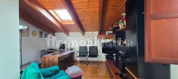 Penthouse T3 em Reggio Emilia, Italy N.º 17074 22