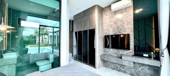 4 bedrooms House in Pattaya, Thailand No. 26118 23