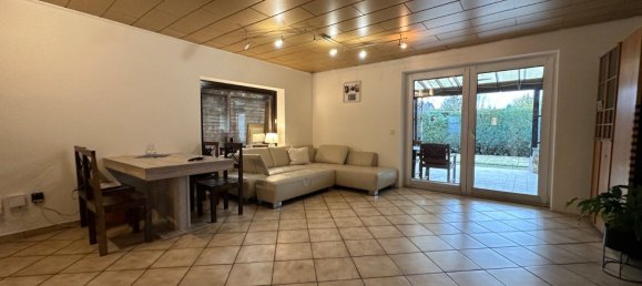 Casa de 4 dormitorios en Viersen, Germany No. 150259 6