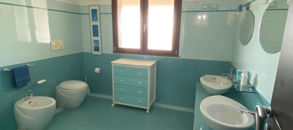 Здание 1300м² в Ното, Италия № 252005 4