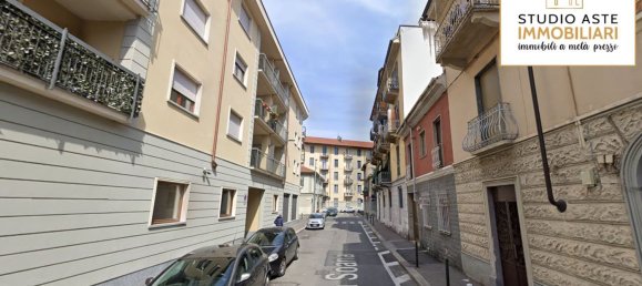 2 bedrooms Apartment in Turin, Italy No. 323617 18