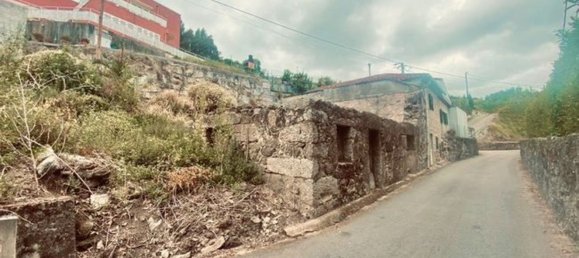 2 bedrooms House in Guimaraes, Portugal No. 182698 9