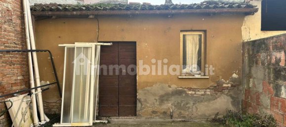 2 bedrooms House in San Giorgio Piacentino, Italy No. 217679 18