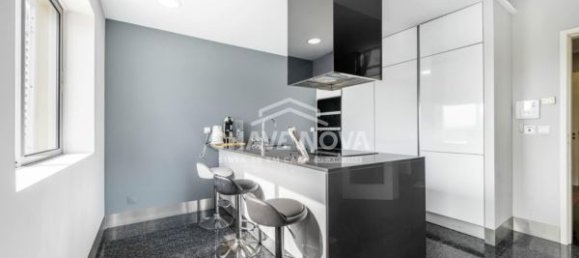 4 bedrooms House in Vila Nova de Gaia, Portugal No. 113203 2