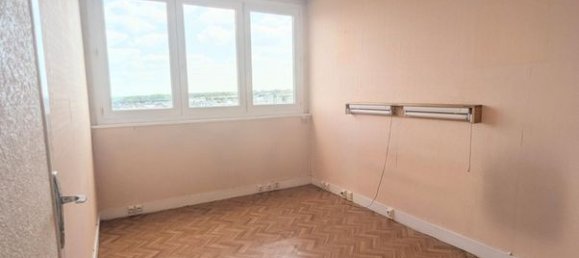 3 Schlafzimmer Wohnung in Sotteville-les-Rouen, France, Nr. 358221 5