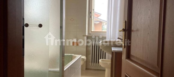 3 bedrooms Apartment in Mantua, Italy No. 380845 6