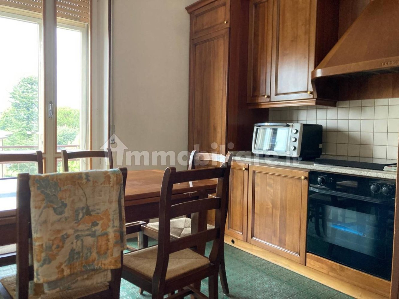 3 bedrooms Apartment in Mantua, Italy No. 380845