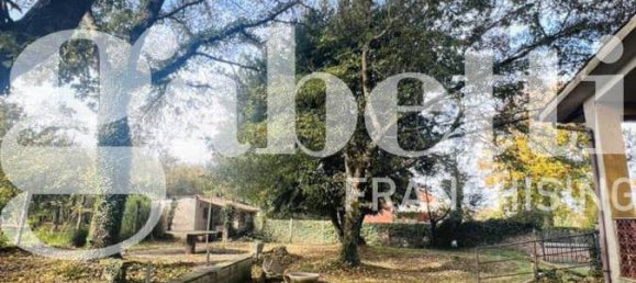 5 rooms Villa in Bassano Romano, Italy No. 140942 41