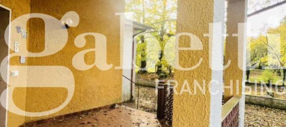 5 rooms Villa in Bassano Romano, Italy No. 140942 8