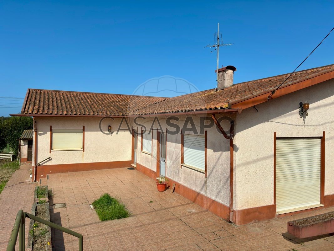 2 bedrooms House in Paramos, Portugal No. 351373